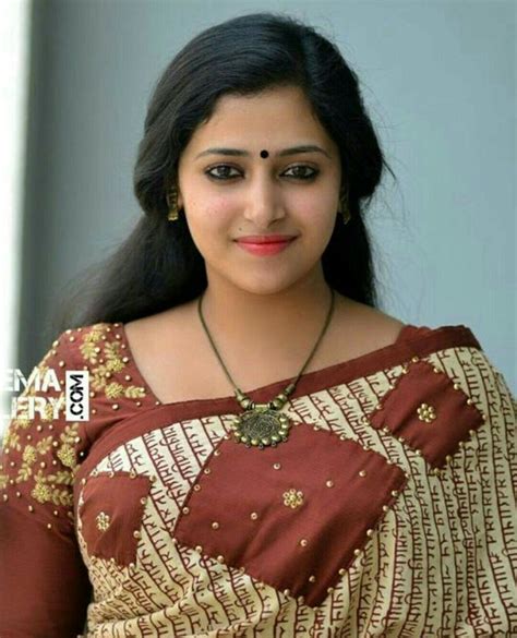 Tamil Aunty Actress Instagram Photos