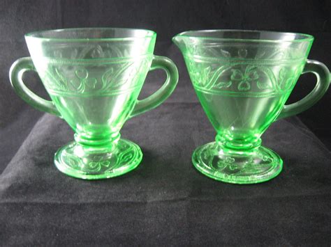 Vintage Hazel Atlas Green Depression Glass Clover Leaf Creamer Sugar