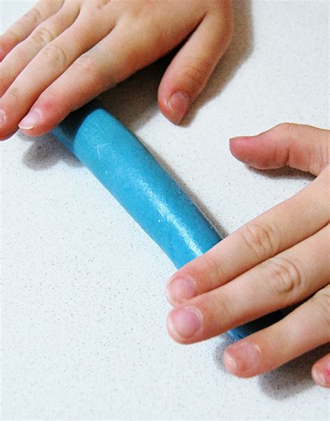 21 Silly Putty And Therapy Putty Activities
