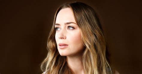 Emily Blunt Rides The Unnerving Rails Of Addiction In ‘the Girl On The