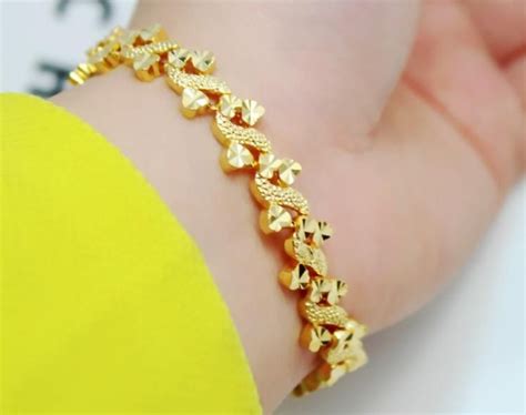 How To Choose A Womens Gold Bracelet Sew South Retreat