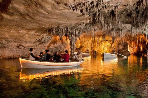 Tripadvisor Excursión De Día Completo A Las Cuevas Del Drach Y Cuevas