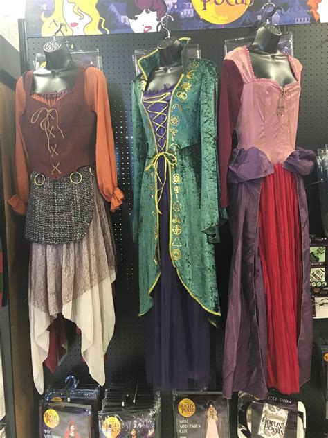 hocus-pocus-costumes-are-here-for-halloween-simplemost