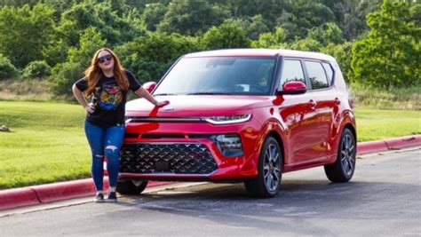 Top Reasons I Love The Kia Soul Gt A Girls Guide To Cars