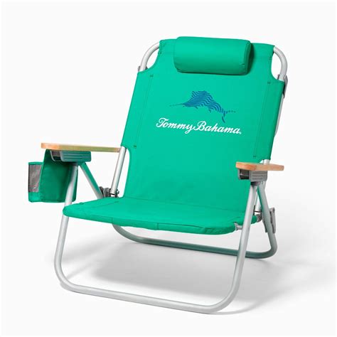12 Best Beach Chairs For 2021 Light Easy To Carry Roomy Beach Chairs
