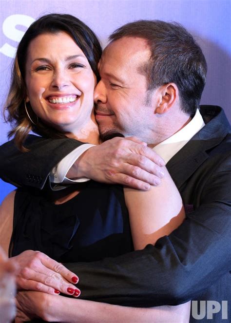 Photo Actors Bridget Moynahan And Donnie Wahlberg Arrive At The 2010 Cbs Up Front At Lincoln