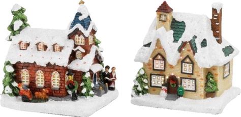 Set Van 2x Stuks Kerstdorp Kersthuisjes Huis En Kerkje Met Verlichting 12 5 Cm Bol Com