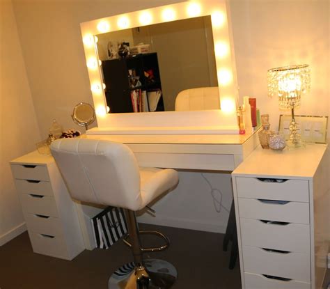 Skruvsta swivel chair, vissle grey. Lighted Dressing Table Vanity | Diy vanity mirror, Bedroom ...