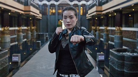 Meet The Female Bodyguards That Protect Chinas Elite Youtube