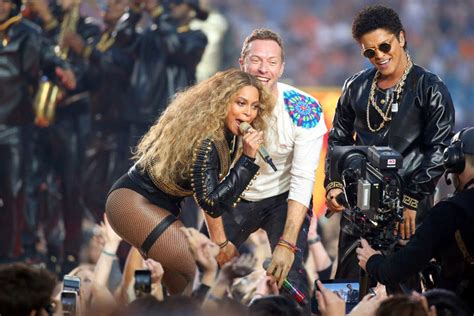 Beyoncé Outshines Coldplay During Super Bowl Fifty Halftime Show The