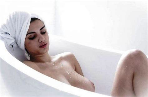 Valentina Matteucci Nude Pics Page