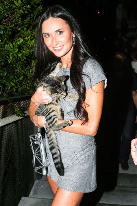 The 50 Most Fabulous And Famous Cat Ladies Of All Time Pet People
