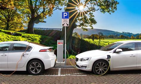 Electric Cars What Are The Pros And Cons Of An Electric Car