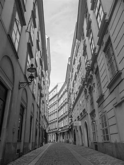 Black And White Photography Of A Beautiful Historic Street Vienna