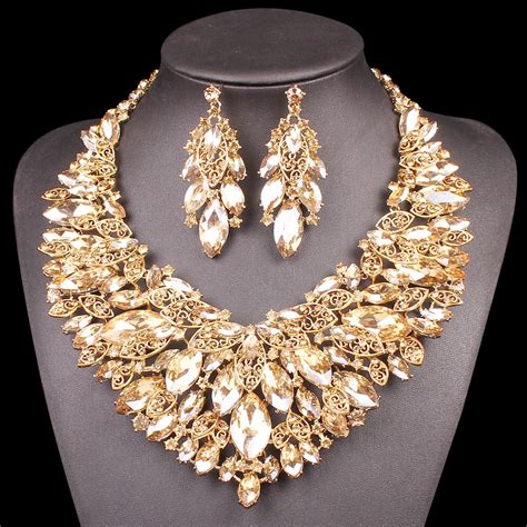 Beautiful Leaf Indian Jewellery Bridal Jewelry Set Gold Color