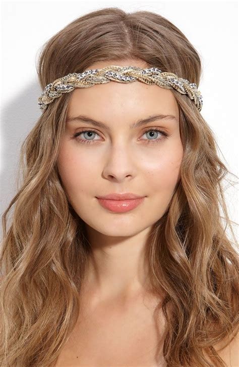 We did not find results for: 14 Glamorous Hairstyles With Headbands - Pretty Designs