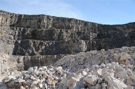 How A Modern Quarry Works Halkyn Mountain