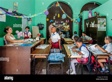 Cuban School Children In School Havana Cuba Stock Photo Alamy