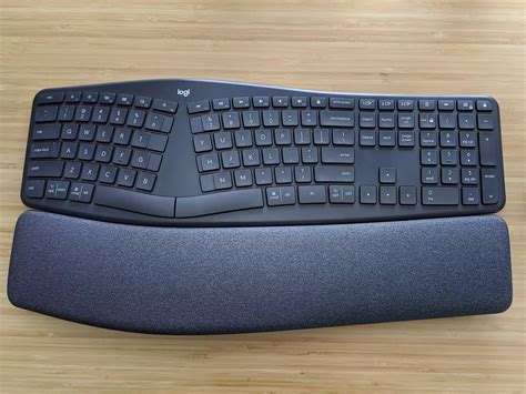 The Logitech Ergo K860 Is An Ergonomic Keyboard That Is Comfortable To