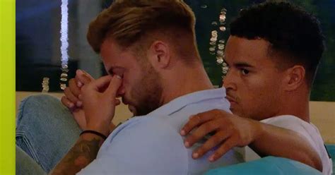 Love Islands Toby Branded A Legend For Handling Jake Situation Like A Pro Irish Mirror Online