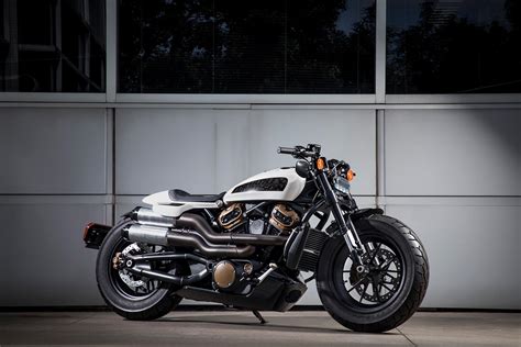 harley davidson streetfighter 975 and custom 1250 announced