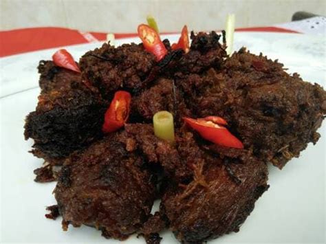 Tips membuat rendang daging dengan bumbu kering hanya butuh kesabaran. Reseb rendang kering hitam khaas padang | Recipe Spesial Food
