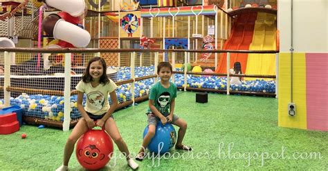 Our families had a short vacation in melaka & shopping there also enter a huge an indoor play area for my kids. GoodyFoodies: Jumpers Land, Elements Mall Melaka: Indoor ...