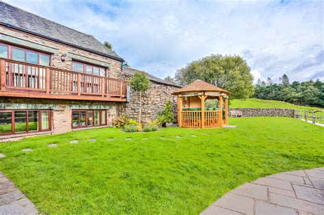 Browse our wide selection of self catering holiday cottages if a holiday in cartmel sounds like the ideal break for you, call 01244356666 to speak to one of our. Cartmel Hill | Cartmel, The Lake District | Holiday ...