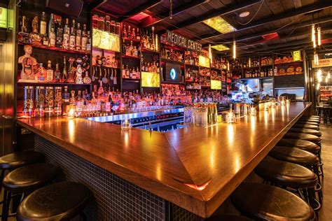 The Best Bars In Vancouver Canada