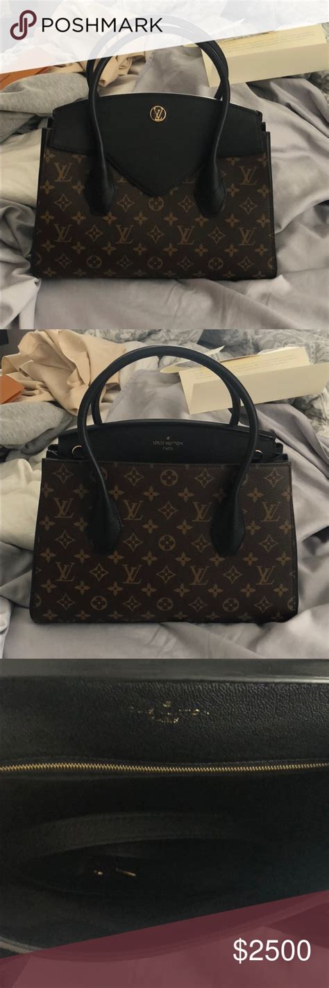 Louis Vuitton Florine Bag Louis Vuitton Bags Louis Vuitton Bag