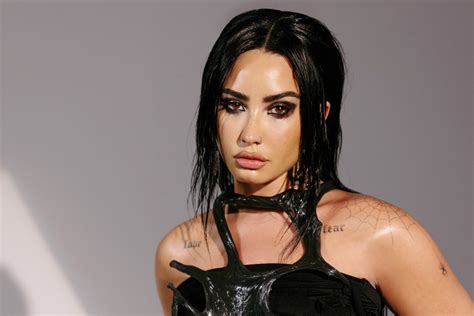 Demi Lovato Announces New Album Of Revamped Tracks