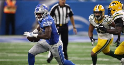 Kerryon Johnson Having Success Running To Edge For Lions