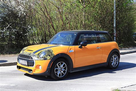 2018 MINI Cooper S Facelift Spotted Testing, It Has Minor Changes - autoevolution