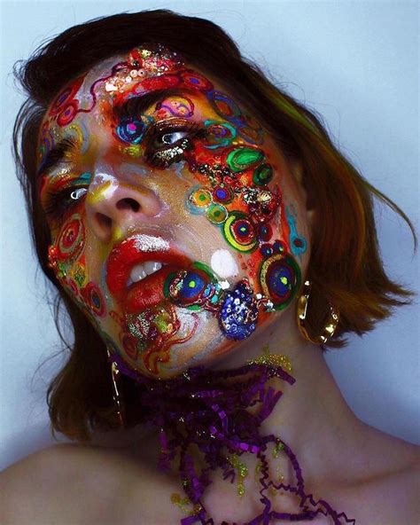 10 Abstract Makeup Looks That Are Totally Selfie Makeup Artist Tattoo
