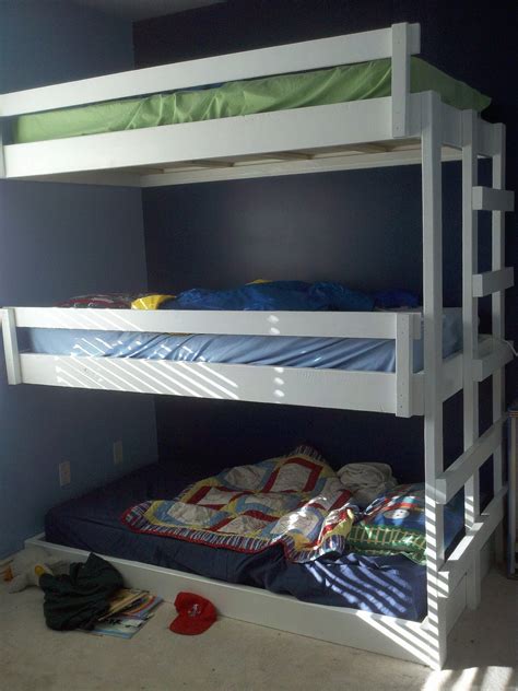 Easy Built In Triple Bunk Bed Plans Ana White