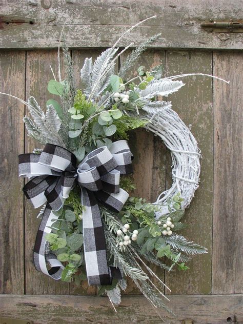 Everyday Wholesome 100 Best Winter Holiday Wreaths For Front Door
