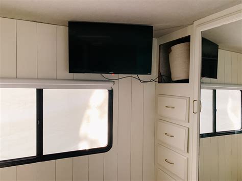 12 Best Tv Mounts For Rvs A Complete Guide For 2023 Cs Ginger Travel