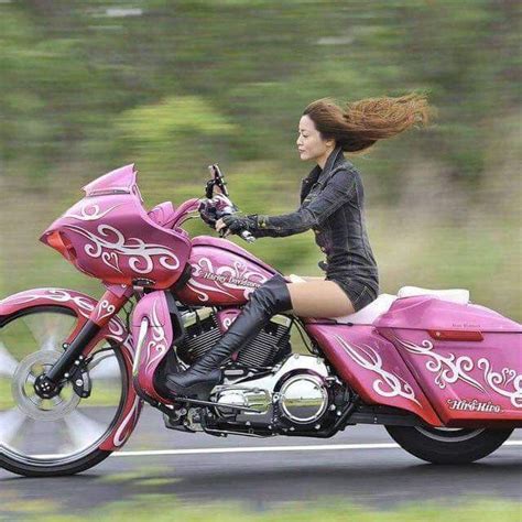 Pin On Custom Motorcycles Biker Chick