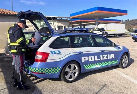 Ad Agosto La Polizia Stradale Cuneese Ha Sequestrato Novanta Veicoli