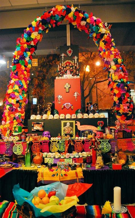 Altar De Muertos 3 Diy Halloween Halloween 2019 Halloween Decorations