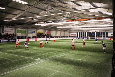 Die soccerhalle niederrhein in mönchengladbach hat viele besonderheiten zu bieten. Indoor Soccer Halle - Sportpark Enger
