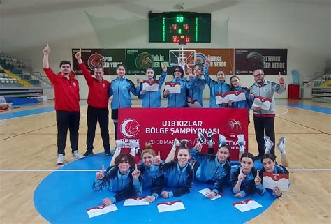 Turgutlu Belediyesi U18 Kadın Basketbol Takımı Anadolu Şampiyonasında