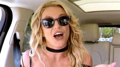 Britney Spears Performs Epic Carpool Karaoke Drops New Album Glory Entertainment Tonight