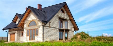 J'aimerais faire la façade d'un petit immeuble d'environ 10 mètres de haut. Trouver un devis pour ravalement de façade en ligne