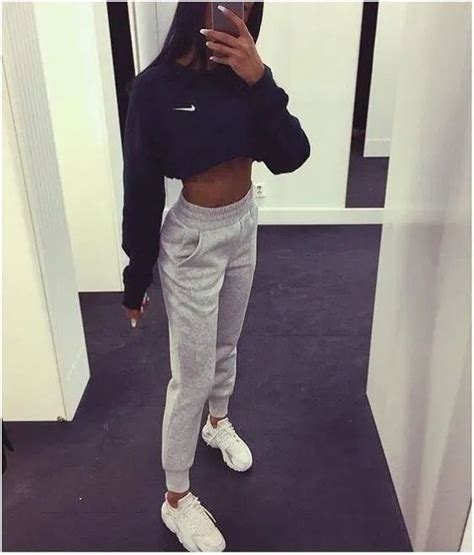 35 Ideas For How To Wear Sweatpants To School Sweatshirts Cute Comfy