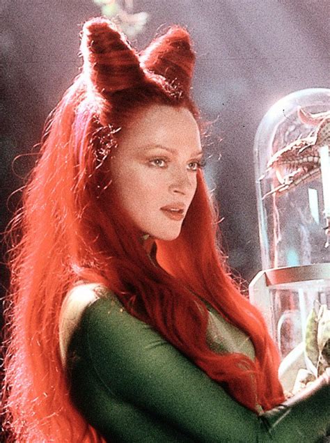 Uma Thurman As Poison Ivy Curl Up And Dye Poison Ivy Batman Poison
