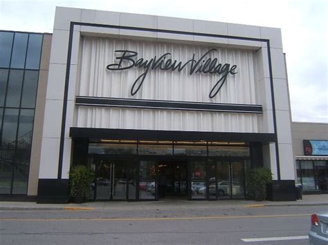 Bayview Village Shopping Centre Toronto Commercial Design Exterior
