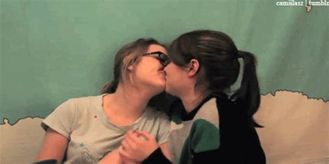 Girls Couple Gifs Find Share On Giphy