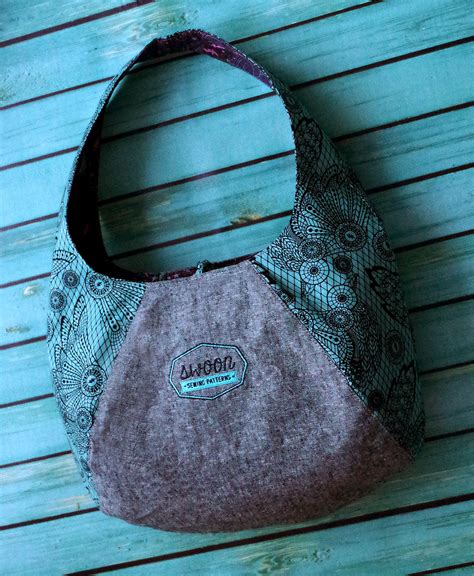 Free bag patterns from sewing blogs. Free Sewing Pattern: Laney Hobo Bag - Swoon Sewing Patterns