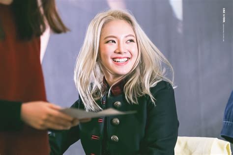 hyoyeon s mom forced her to audition at sm entertainment here s why koreaboo